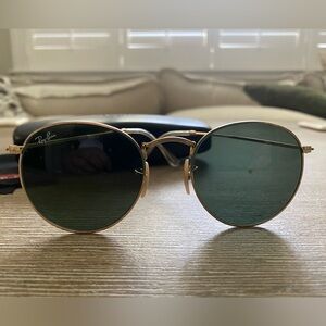Ray-Ban round Gold Frame with Green Lenses Sunglasses